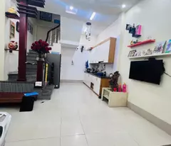 CẦN BÁN NHÀ TRẦN CUNG CỔ NHUÊ - NHÀ ĐẸP 30M2 - NHỈNH 3 TỶ - GẦN CÁC TRƯỜNG ĐẠI HỌC