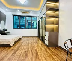CẦN BÁN GẤP CĂN NHÀ YÊN HOÀ - NGÕ TRƯỚC NHÀ GẦN 3M - CÁCH PHỐ CHỈ VÀI BƯỚC CHÂN - NHÀ ĐẸP FULL NỘI