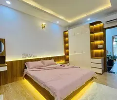 Bán nhà PHÙNG CHÍ KIÊN – 2 Thoáng – 10M ra oto đỗ - gần phố - full nội thất