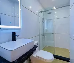 Bán nhà PHÙNG CHÍ KIÊN – 2 Thoáng – 10M ra oto đỗ - gần phố - full nội thất