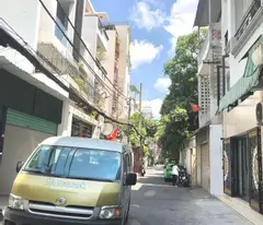 Bán nhà NÁT (5 x 20) hẻm 6m thông, OTO tránh thoải mái đường Lê Văn Sỹ, Phú Nhuận