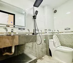 Bán nhà Âu Cơ Tây Hồ, 31m2, ngõ ô tô, nhỉnh 2 tỷ