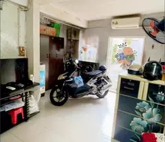 – Bán Nhà 2 Tầng,Cạnh Hẻm Xe Hơi, Cách Mạng Tháng Tám, Quận 10 – 42m² Chỉ Nhỉnh 4 Tỷ