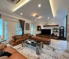 Bán nhà Lâm Du - 105m2 - 4T - 11,5 tỷ - nhà đẹp, mặt tiền rộng gần phố 3 bước ô tô tránh
