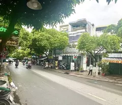 Bán Nhà mặt tiền kinh doanh đỉnh khu phố ẩm thực P.13, Quận 6, 74m2, 3 tầng, 5pn, 12.3 tỷ