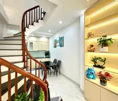 Bán nhà ngõ đường LÁNG NHIỀU TIỆN ÍCH