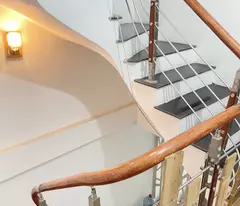 Bán nhà Ngọc Trục, 34m2 5 tầng, Ngõ thoáng, ô tô gần, ở ngay 4.95tỷ