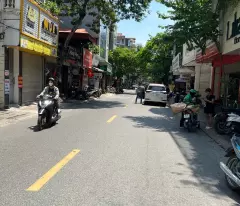 Sốc !Nhà Phân Lô, oto, Kinh Doanh, Thang Máy, Full Nội Thất. Chỉ 16 tỷ