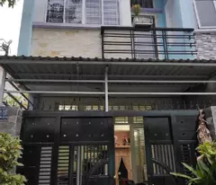 PHƯỜNG 16-QUẬN8- HẺM XE TẢI TRÁNH -2 TẦNG BTCT - SÁT MẶT TIỀN ĐƯỜNG. 60m2. Nhỉnh hơn 5 tỷ