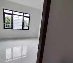 Hiếm Có Khó Tìm - Cách Bến Xe Yên Nghĩa 10p - Lô Góc - Ô Tô - Mới Cực Đẹp - Giá chỉ 2.2tỷ