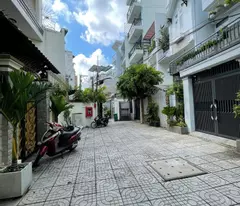 Bán tòa CHDV, Hầm 7 tầng - 15 phòng TN 700tr/năm, Hẻm 6m Lê Quang Định