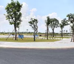 Bán gấp lô đất View hồ nghỉ dưỡng kinh doanh cực  kì tốt, cặp sát TTHC Củ Chi.
Diện tích