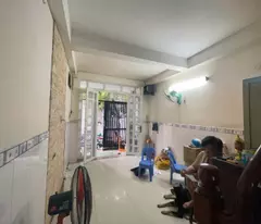 Gần Trường Đại học Văn Lang - Hẻm 3m - DT 3 x 11m - BTCT 4 Tầng