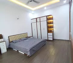 Bán nhà Giải Phóng, 40m2, 5T, oto đỗ cửa, ngõ thông, kinh doanh, gần bãi gửi xe, chỉ hơn 5 tỷ