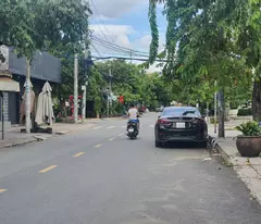 Bán đất tặng nhà mặt tiền đường 14m – Tân Phú. DT 4x20m, đúc 3 tấm chỉ hơn 8 tỷ