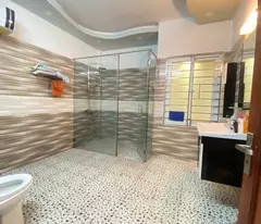 BÁN NHÀ ĐƯỜNG CẦU GIẤY 40M2 5 TẦNG 10M RA ĐƯỜNG Ô TÔ NGÕ THÔNG GIÁ 8 TỶ