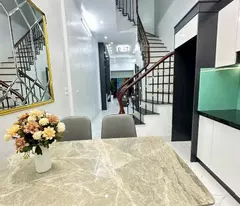 Bán nhà Vương Thừa Vũ 40m2 x 5 tầng sát phố - 2 mặt thoáng vĩnh viễn chỉ 5,2 tỷ
