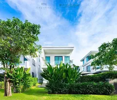 Biệt thự song lập biển 252m2 1 trệt 2 Lầu - Có sẵn hồ bơi - SHR sở hữu lâu dài