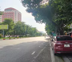 BÁN NHÀ 5T GẦN VIỆN HÀN LÂM, DT 97M2,  Ô TÔ TRÁNH VỈA HÈ, GARA Ô TÔ, 2 MẶT NGÕ, Ở/KINH DOANH VIP,