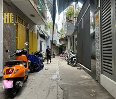 Nhà mới 2 tầng, gần Bàu Cát, Tân Bình, 38m², 4,x tỷ, siêu hiếm!
