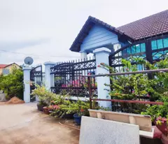 Bán đất full thổ cư đối diện 3030B Hùng Vương - Xã Phú Đông  10m X17,3m
Tel 0903034123
