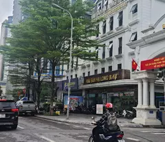 (Giảm 5 tỷ)-Bnas Gấp-Shophouse-Lô góc -Mặt Phố Mạc Thái Tông -DT 121m xMT rộng 24m x 5 tầng -KD
