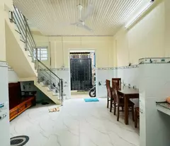 Ngay Trường Đại Học Công Nghiệp - P.4 Gò Vấp - 20m Mặt Tiền - Chỉ 2.85 Tỷ