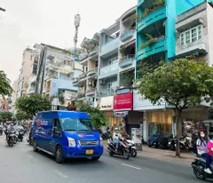 ** Bán Nhà Mặt Tiền Phố  Trần Bình Trọng  1Trệt  3Tầng (10X20) Dòng Tiền 180Tr/Th