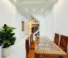 SIÊU HOT TẠI NGUYỄN KHANG - SIÊU ĐẸP VÀ HIẾM - NGÕ Ô TÔ - SỔ VUÔNG - GIÁ 10.5 TỶ