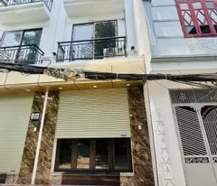 Tân Mai, 35m2, Nhà mới 5 tầng, Ô tô rất gần, Nhỉnh 5 tỉ, LH 0904690958