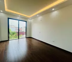 Tân Mai, 35m2, Nhà mới 5 tầng, Ô tô rất gần, Nhỉnh 5 tỉ, LH 0904690958