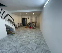 Bán nhà HXH kinh doanh CMT8, P5, Tân Bình, 64m2, 2 tầng, cách MT 40m.