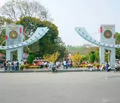 Bán nhà HXH kinh doanh CMT8, P5, Tân Bình, 64m2, 2 tầng, cách MT 40m.
