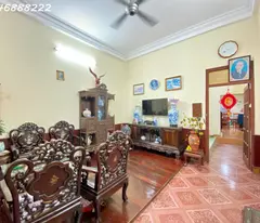 Bán nhà mặt đường Chợ Hàng , vị trí cực đẹp  để kinh doanh buôn bán