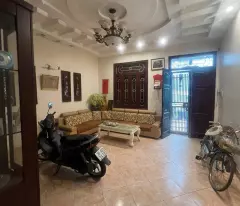NHÀ ĐẸP - NGÕ THÔNG - XE 3 GÁC VÀO TẬN CỬA - OTO VÀO NGÕ RỘNG - 2 THOÁNG