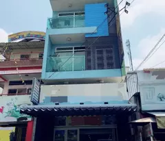 MTKD Hoàng Ngọc Phách DT 5.5x18m, 6 tầng. Vị trí KD vàng
