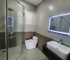 [Ô TÔ 7 CHỔ NGỦ TRONG NHÀ] - NHÀ MỚI 4 TẦNG - KHU DÂN CƯ YÊN TỈNH - HUỲNH TẤN PHÁT