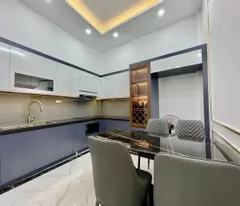 BÁN NHÀ ĐẸP PHỐ CẦU GIẤY – NHÀ MỚI ĐẸP QUẬN CẦU GIẤY – NGÕ THÔNG – KINH DOANH NHỎ - 50M RA PHỐ -