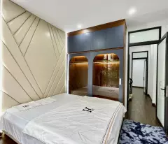 BÁN NHÀ ĐẸP PHỐ CẦU GIẤY – NHÀ MỚI ĐẸP QUẬN CẦU GIẤY – NGÕ THÔNG – KINH DOANH NHỎ - 50M RA PHỐ -