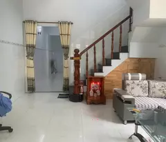 Nhà mới 54m2 sổ hồng riêng Trung Chánh - Hóc Môn giá 800 triệu buông sổ.