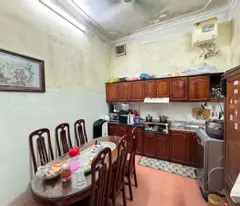 LÝ ĐẠO THÀNH, HOÀN KIẾM – 44M2 3 TẦNG CỰC HIẾM NHÀ BÁN- NẰM VỊ TRÍ ĐẮC ĐỊA- LÔ GÓC 2 MẶT THOÁNG,