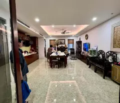 Bán nhà Phố Hào Nam ,Trung tâm Đống Đa, Một nhà ra phố, Mặt tiền khủng , Ô tô kinh doanh