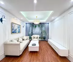 Bán Nhà Hoàng Hoa Thám Ba Đình Ngõ  Ba Gác Tránh, Sàn Gỗ, Cửa Chống Cháy, Nội Thất Cao Cấp