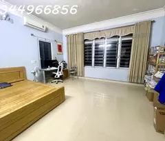 Bán Nhà 4 Tầng Quận Bắc Từ Liêm dân xây,ô tô tránh,ngõ thông,kinh doanh,văn phòng hơn 8 tỷ.