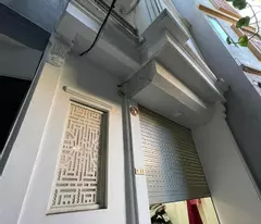 Hoàng Hoa Thám - 32m2 - 6 Tầng - Thang máy - 4m măt tiền - Ngõ thông - Kinh doanh