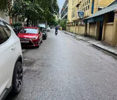 Hiếm ! Tây Sơn-Đống Đa, Oto Vào Nhà, Thang Máy, Kinh Doanh, 55m*4Tầng.