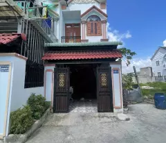 Nhà Lầu 60m2 ngay ngã tư Bình Chuẩn, Thuận An, Giá chỉ 1ty3xx