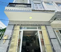 [SÁT VÁCH QUẬN 7] - NHÀ 2 TẦNG - CHỦ TẶNG FULL NỘI THẤT - NGANG 5m5 - Đ. HUỲNH TẤN PHÁT