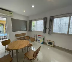 Bán nhà phố Trần Khát Chân, Hai Bà Trưng 39m, 3 tầng. Giá: 7.2 tỷ