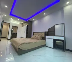 Bán nhà phố Minh Khai, Hai Bà Trưng 30m, 5 tầng. Giá: 5.95 tỷ